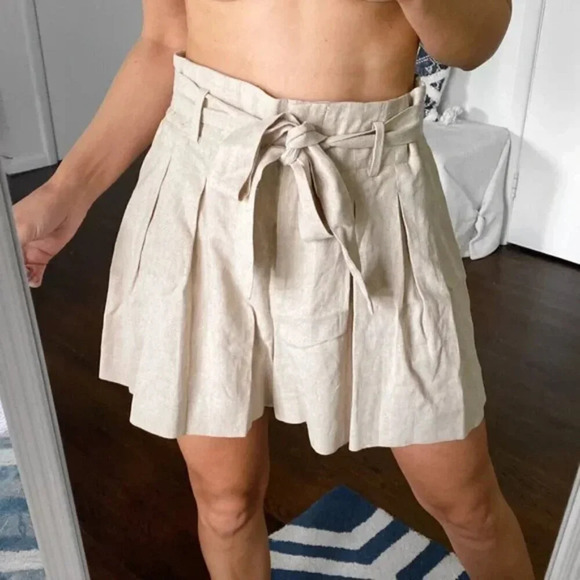 Zara Linen Blend Tie Waist Belted Shorts Light Beige Oatmeal NWT Size Small - Picture 2 of 9